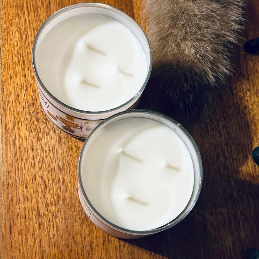 Bath & Body Works Football Season Soy Candle - lot of 2 full size 3 wick - Picture 4 of 6